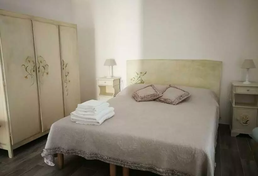 ベッドアンドブレックファースト Castelli In Aria