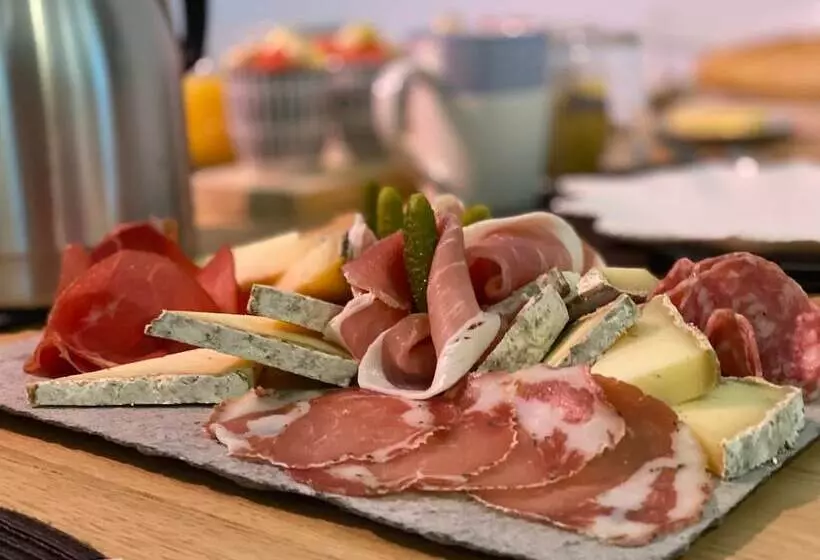 Aamiaismajoitus (B&B) La Villa D Hélène 2   Chambres D Hôtes Bnb Et Appartements   Cluses