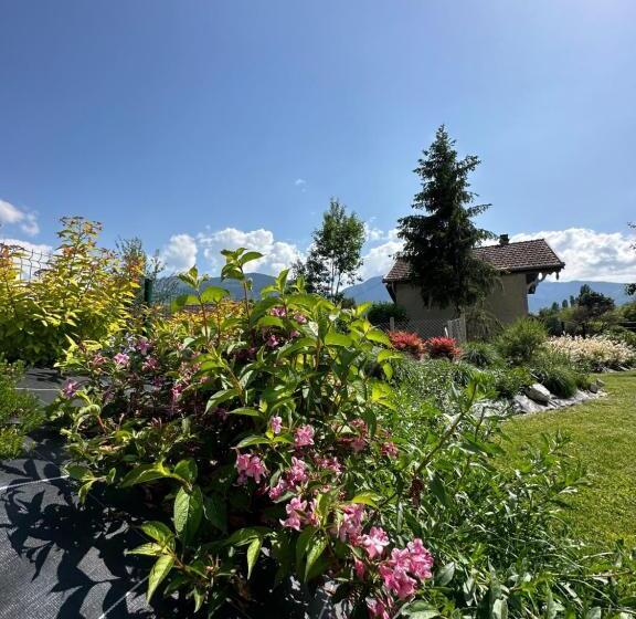 Bed and Breakfast La Villa D Hélène 2   Chambres D Hôtes Bnb Et Appartements   Cluses