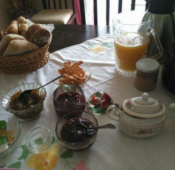 Bed and Breakfast Quinta Nova Do Almeida