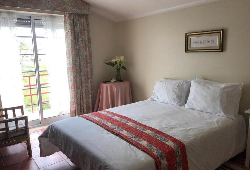 Bed and Breakfast Quinta Nova Do Almeida