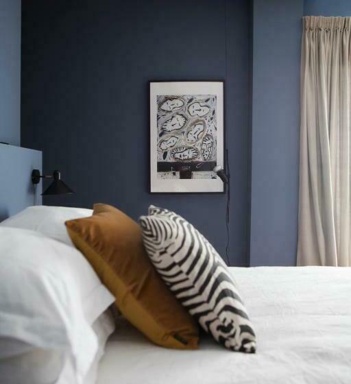 تختخواب و صبحانه Suite No 7