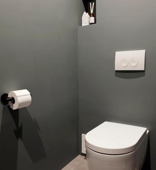 تختخواب و صبحانه Suite No 7