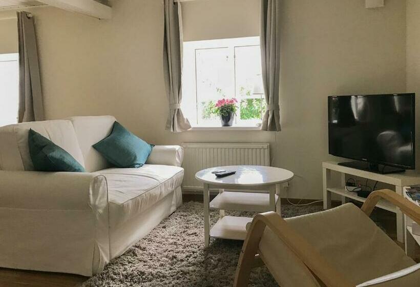 Glemminge Bed And Breakfast