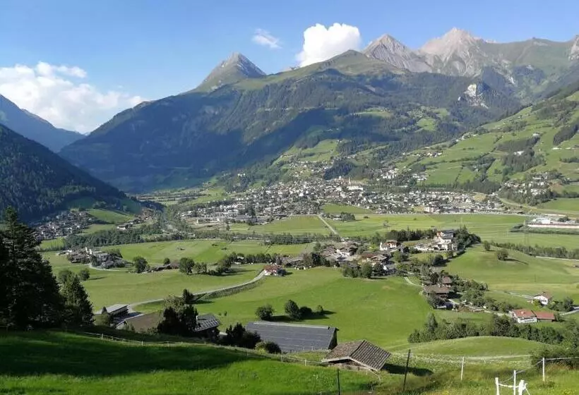 ホテル Bauernhof Bethuber