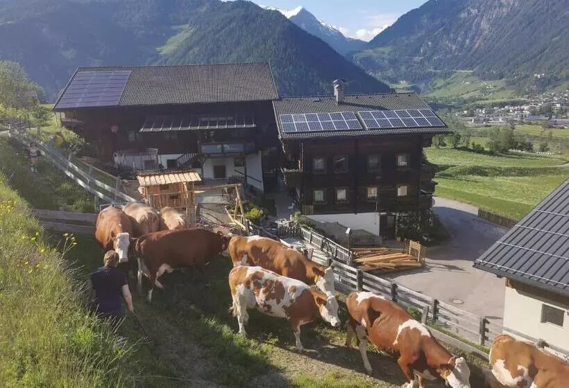 ホテル Bauernhof Bethuber