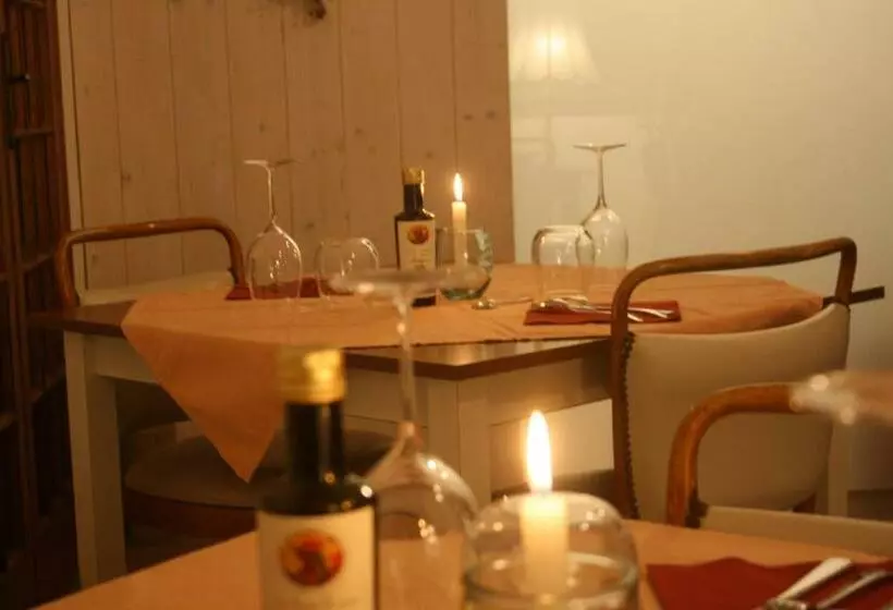 هتل La Quercia Agriturismo