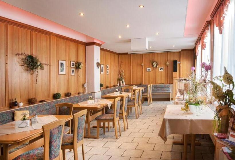 בית מלון כפרי Weltrich