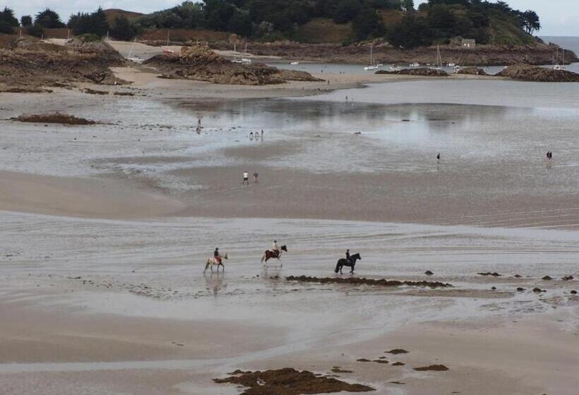Majatalo Chambre D Hôtes Broualeuc