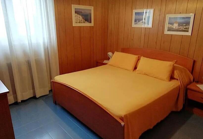 Пансион Paradiso In Campagna B&b