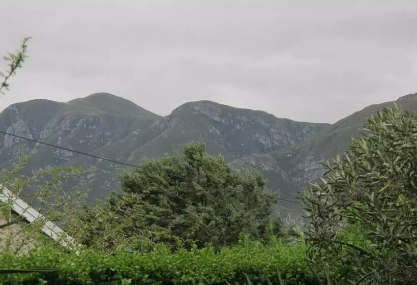 Majatalo Rhus Cottage