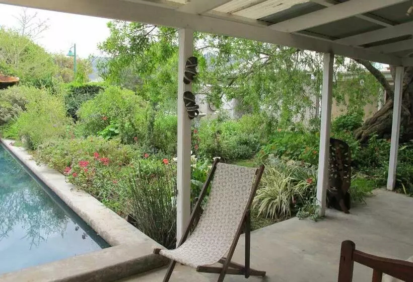 Majatalo Rhus Cottage