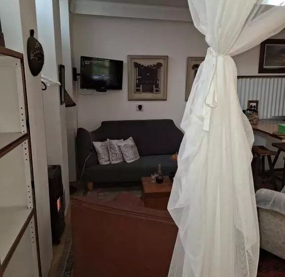 Majatalo Rhus Cottage