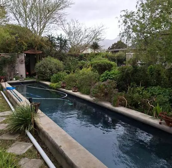 Majatalo Rhus Cottage