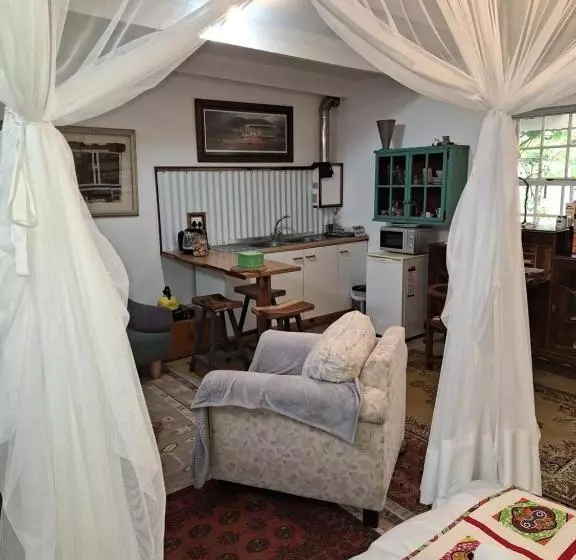 Majatalo Rhus Cottage