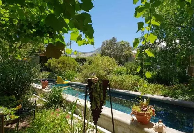 Majatalo Rhus Cottage