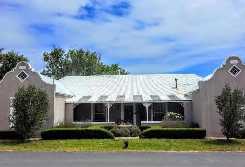 Majatalo Rhus Cottage