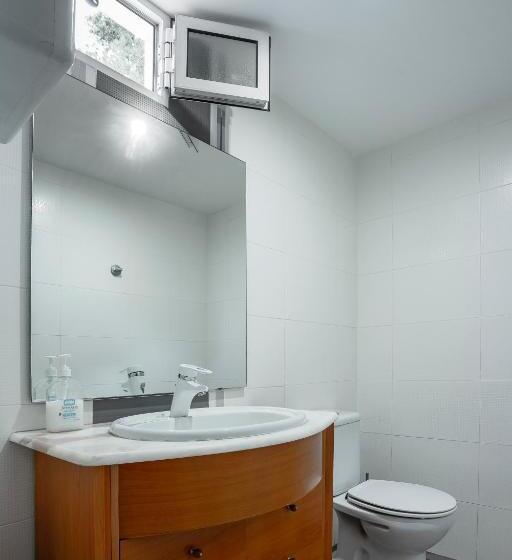 ユースホステル Eco Hotel Aire De Monte