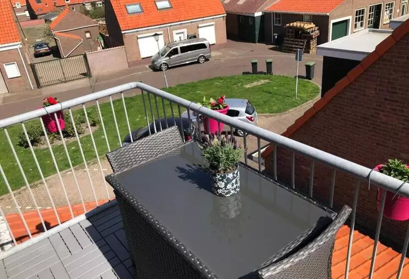 B&b Binisa
