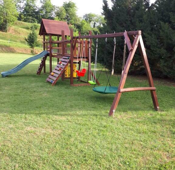 住宿加早餐 Borkúti Panzió és Apartman