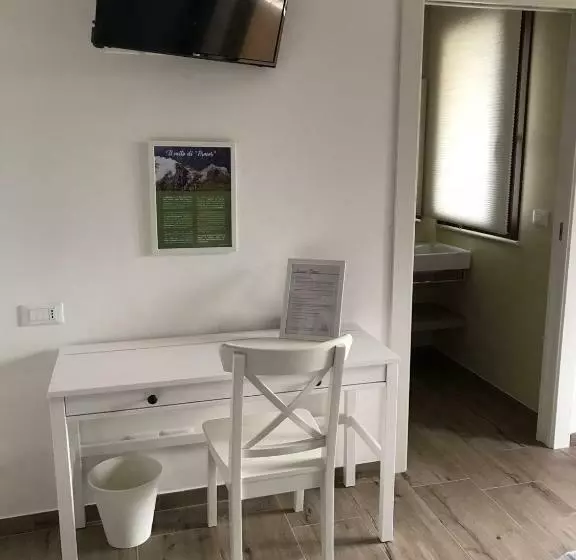 Aamiaismajoitus (B&B) Villa Lò