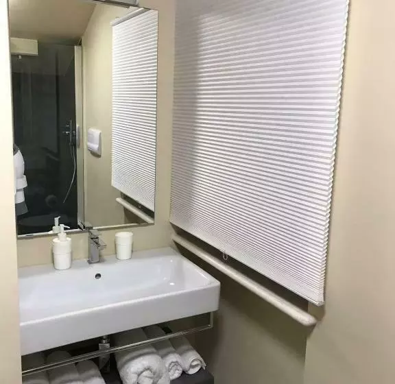 Aamiaismajoitus (B&B) Villa Lò