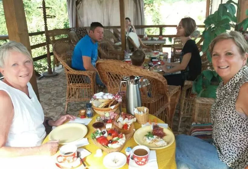 ペンション Casa Ana