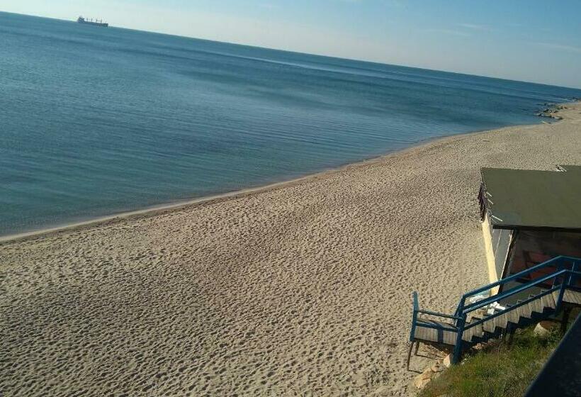 ペンション Hemingway Rooms In Happy Beach