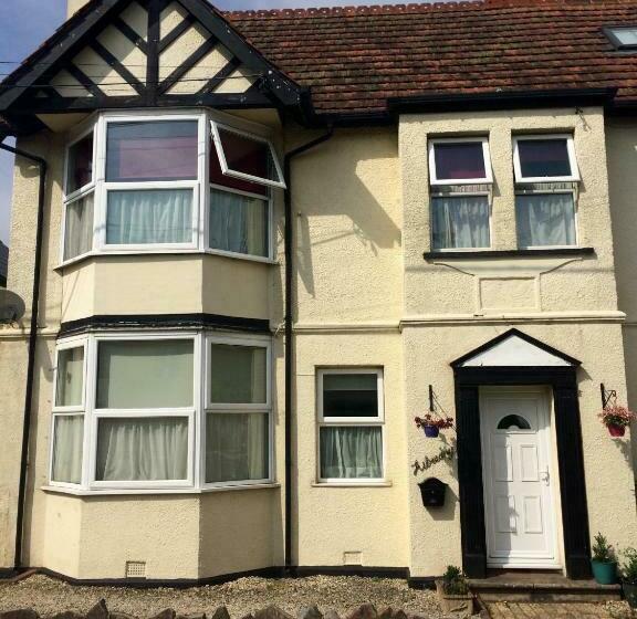 پانسیون Kilreany