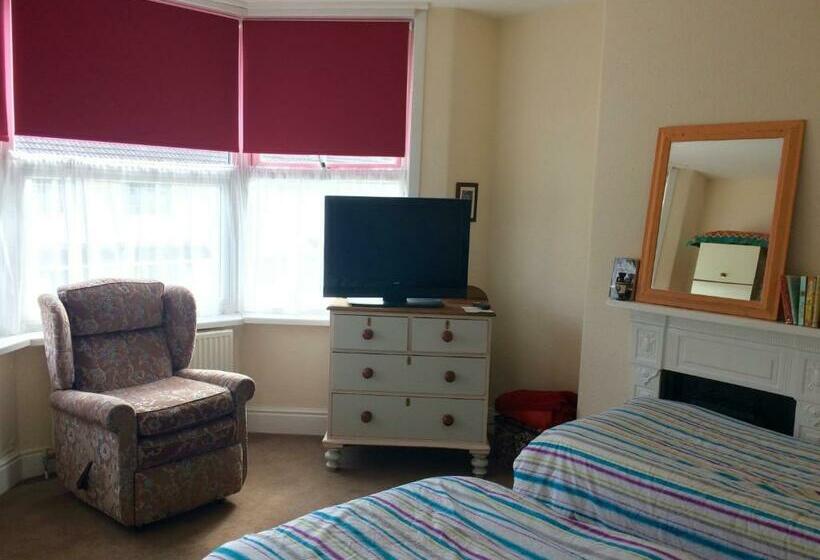 پانسیون Kilreany