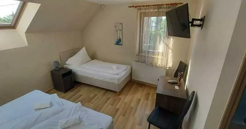 ペンション Sörpatika Vendégház