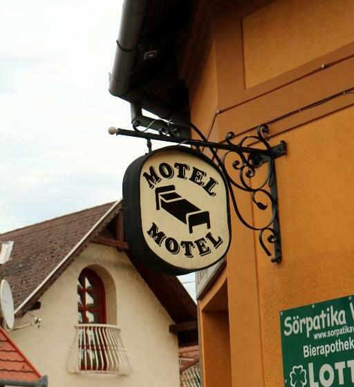 פנסיון Sörpatika Vendégház