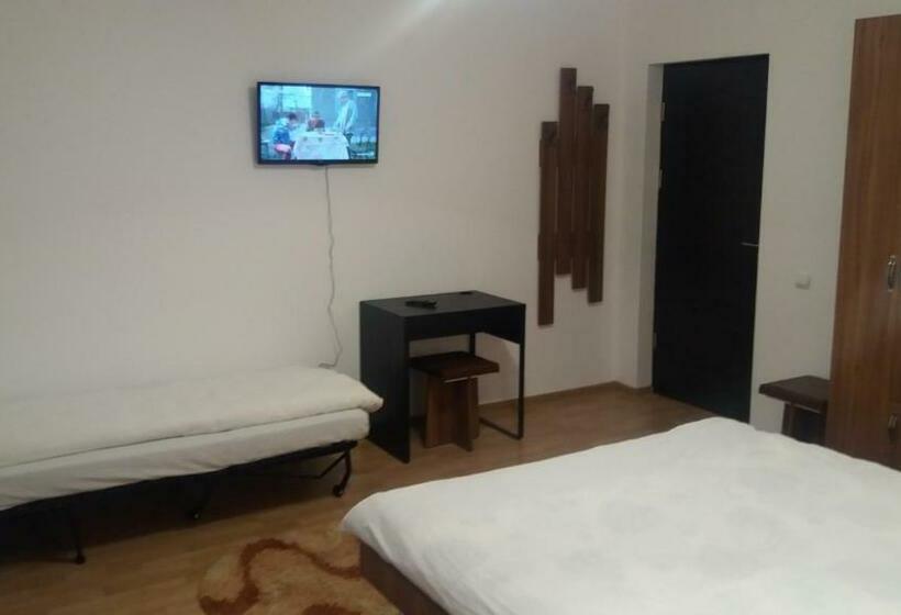 Pensión Steaua Nordului