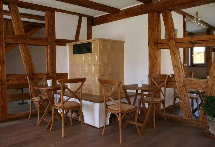 Retkeilymaja Waldvogel Ferienzimmer Klimatisiert