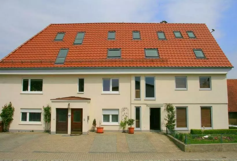 Retkeilymaja Waldvogel Ferienzimmer Klimatisiert