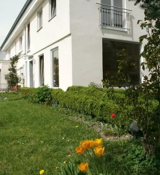 Retkeilymaja Waldvogel Ferienzimmer Klimatisiert