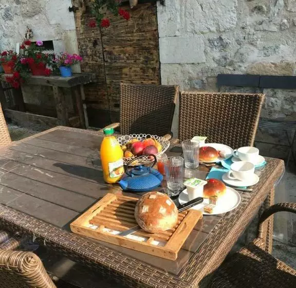 Aamiaismajoitus (B&B) Chambres D Hôtes Des Deux Lacs