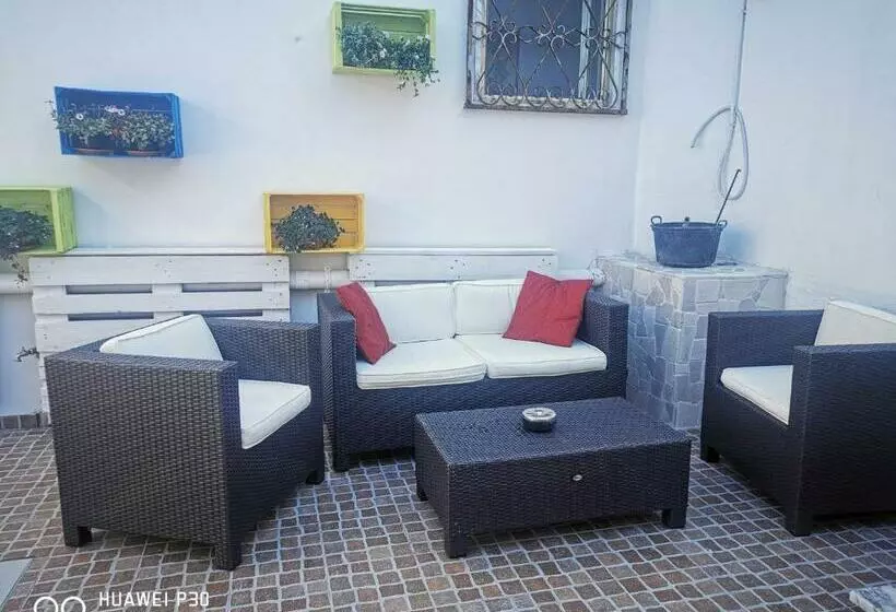 ベッドアンドブレックファースト Magnolia