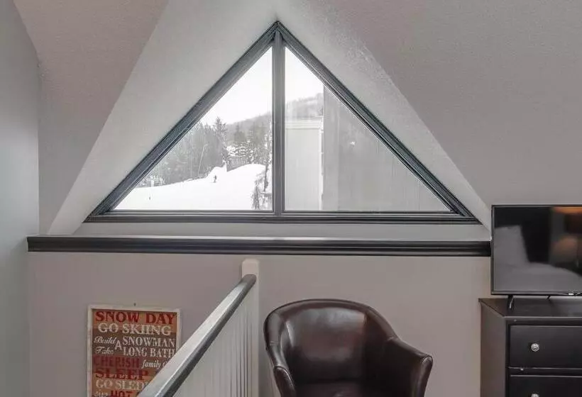 Blue Mountain Studio Loft At North Creek Resort