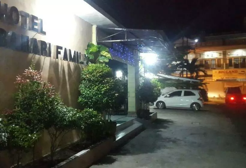 Hotelli Bahari Family