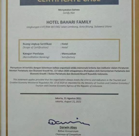 Hotelli Bahari Family