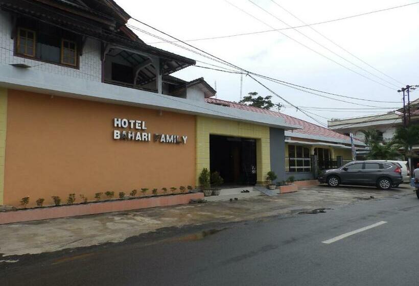 בית מלון כפרי Bahari Family