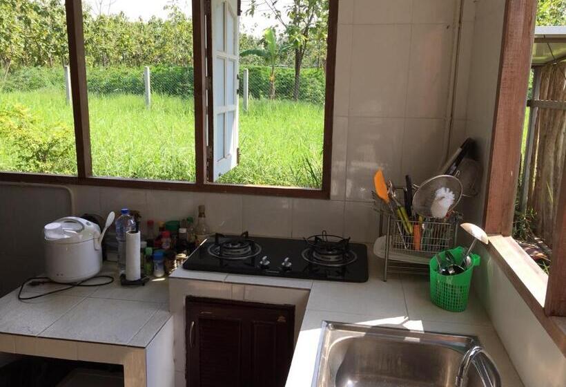 호텔 Cozycomo Khonkhan