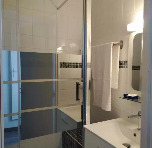 هتل Les Coquelicots