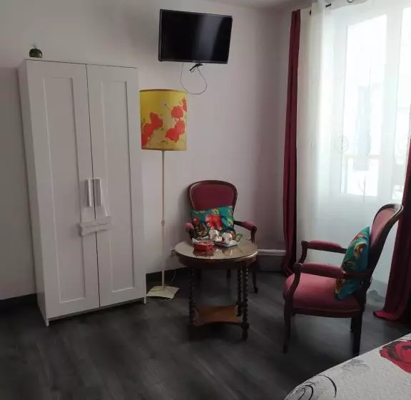 هتل Les Coquelicots