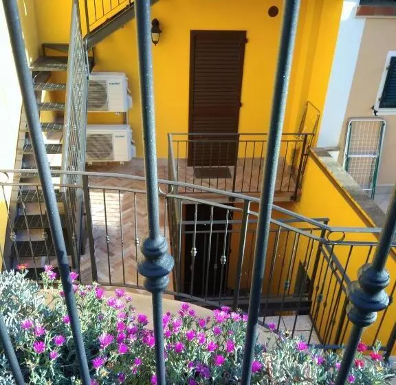 ペンション La Piana Affittacamere