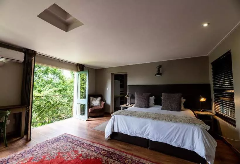 ペンション Migdash Guesthouse