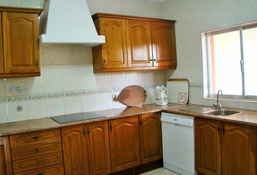 پانسیون Quinta Da Norinha