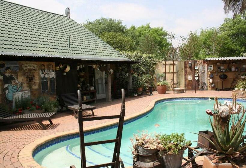 Pension The Yardt Guest House