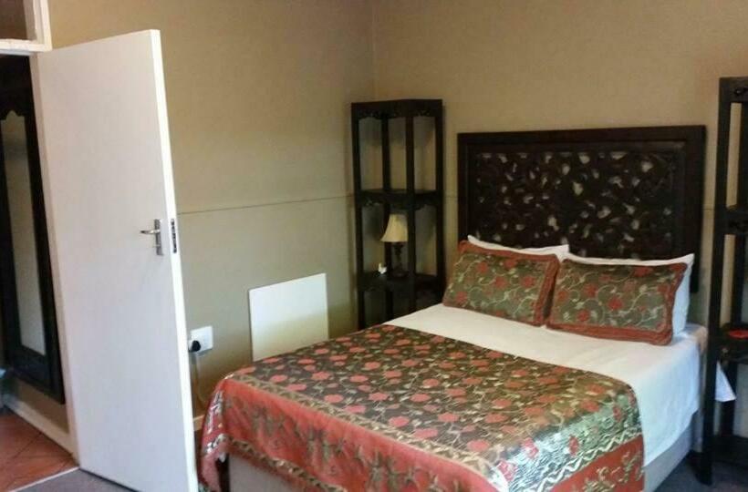 Pension The Yardt Guest House